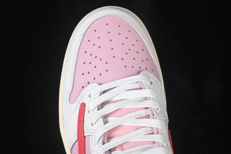 All categories Air Jordan Jordan series basketball shoes Air Jordan 1 Low LJR version Travis Scott x Air Jordan 1 Low OG AJ1 Joe 1 joint undercut IQ7604-101